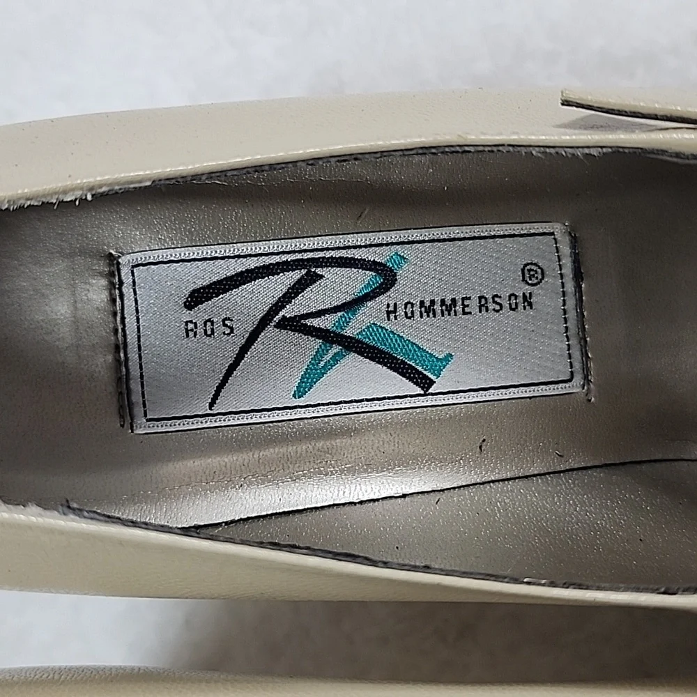 Ros Hommerson Ivory Beige Pumps New In Box